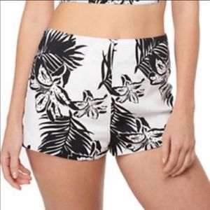 BB Dakota Tahiti Shorts